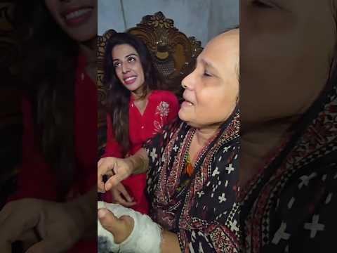 মাকে গ্রামে পাঠিয়ে শাকসবজি চাষের পরামর্শ দিলেন প্রিন্স মামুন😭 #funny #unfrez #jokinghazard #shorts